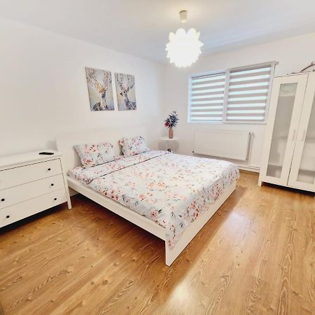 Dream Apartment Sinaia Esterno foto